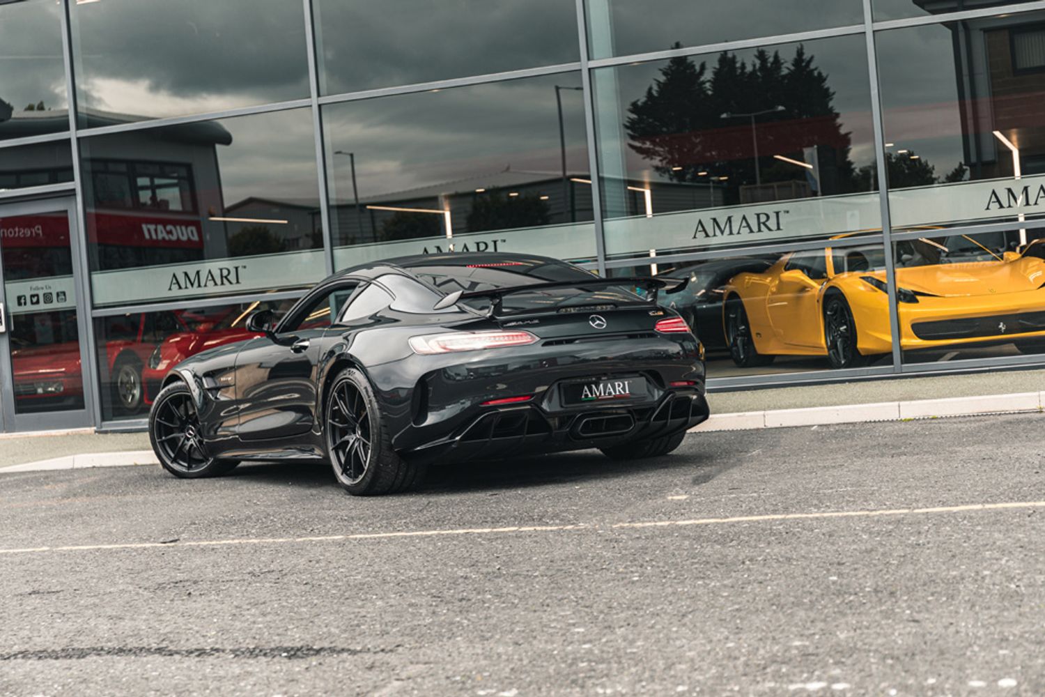 MERCEDES-BENZ AMG GT COUPE 4.0 AMG GT R PREMIUM 2DR AUTOMATIC