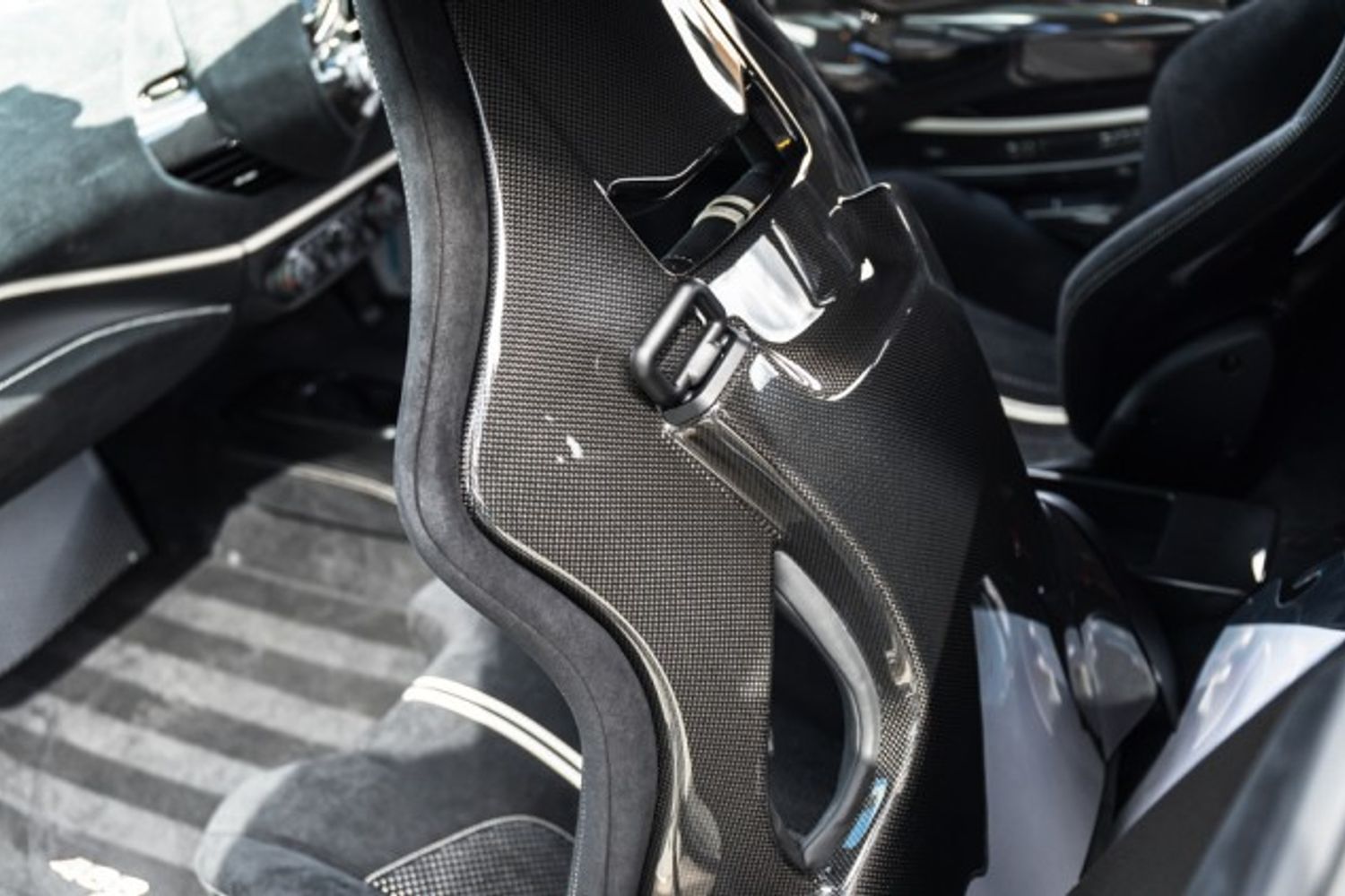 FERRARI 488 PISTA VS COUPE 3.9 VS 2DR SEMI AUTOMATIC