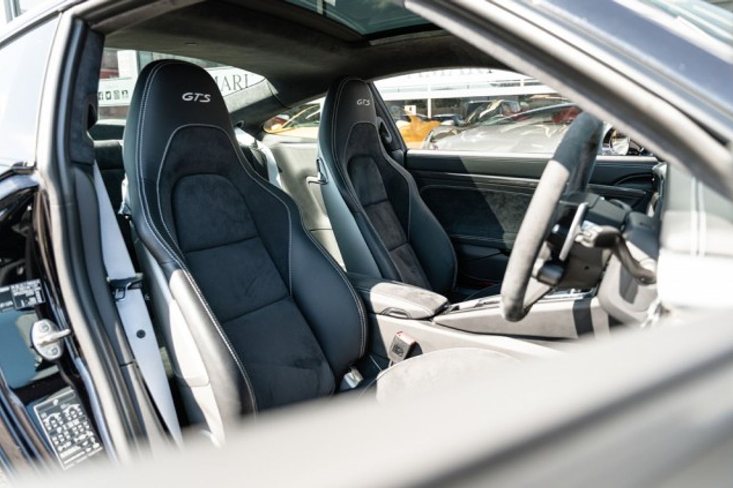 PORSCHE 911 COUPE 3.0 CARRERA GTS PDK 2DR SEMI AUTOMATIC