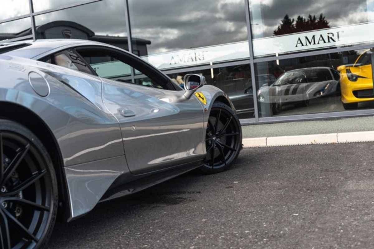 FERRARI 488 PISTA VS COUPE 3.9 VS 2DR SEMI AUTOMATIC