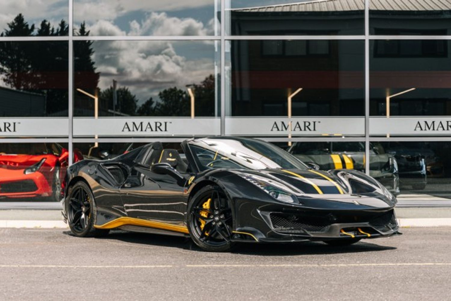 FERRARI 488 PISTA VSS CONVERTIBLE 3.9 VSS 2DR SEMI AUTOMATIC