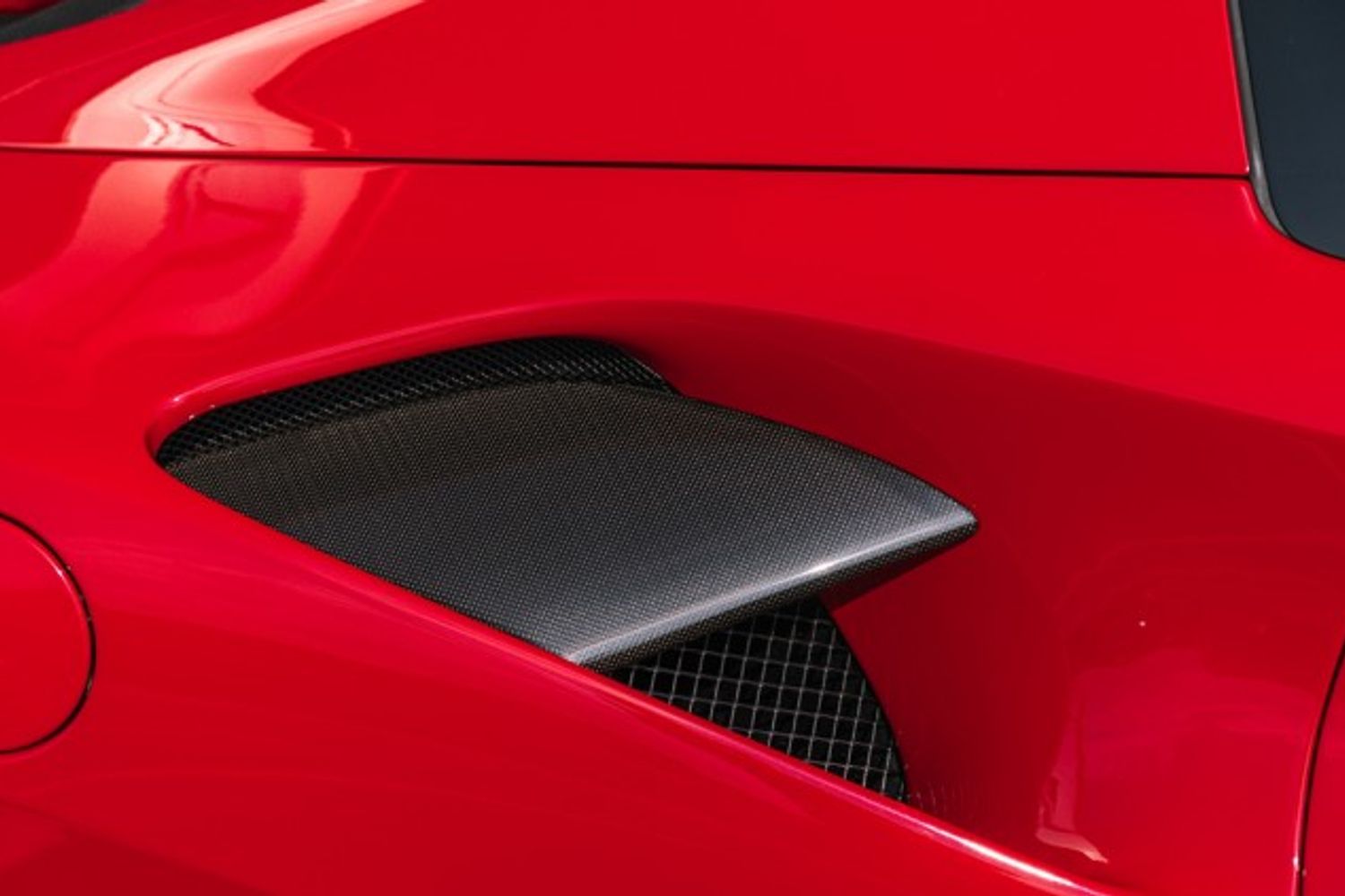 FERRARI 488 CONVERTIBLE 3.9 SPIDER 2DR SEMI AUTOMATIC