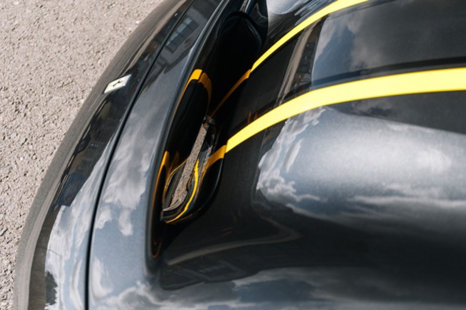 FERRARI 488 PISTA VSS CONVERTIBLE 3.9 VSS 2DR SEMI AUTOMATIC
