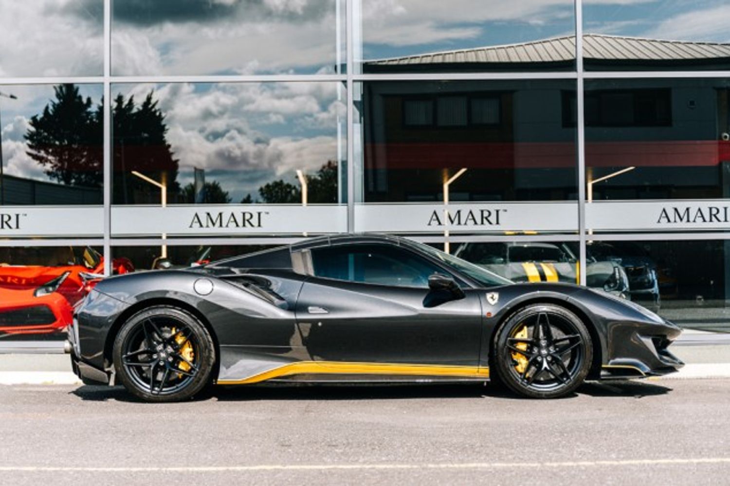 FERRARI 488 PISTA VSS CONVERTIBLE 3.9 VSS 2DR SEMI AUTOMATIC
