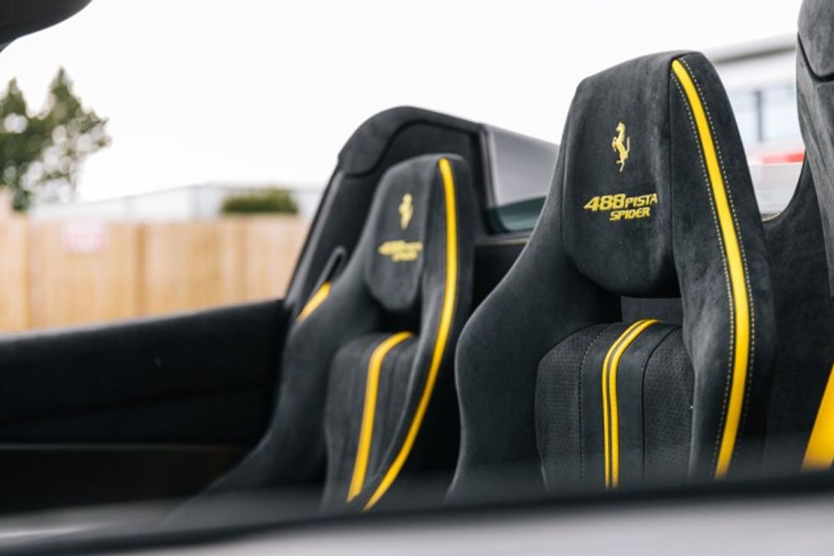 FERRARI 488 PISTA VSS CONVERTIBLE 3.9 VSS 2DR SEMI AUTOMATIC