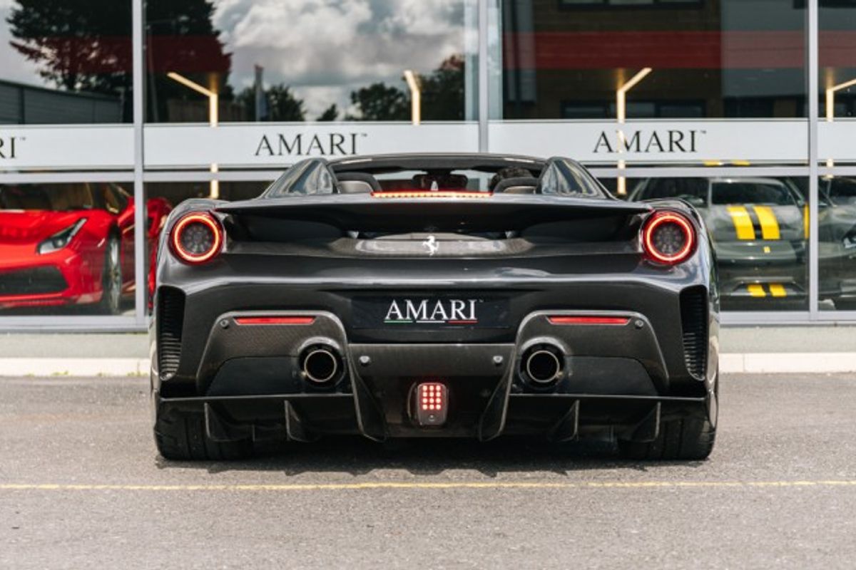 FERRARI 488 PISTA VSS CONVERTIBLE 3.9 VSS 2DR SEMI AUTOMATIC