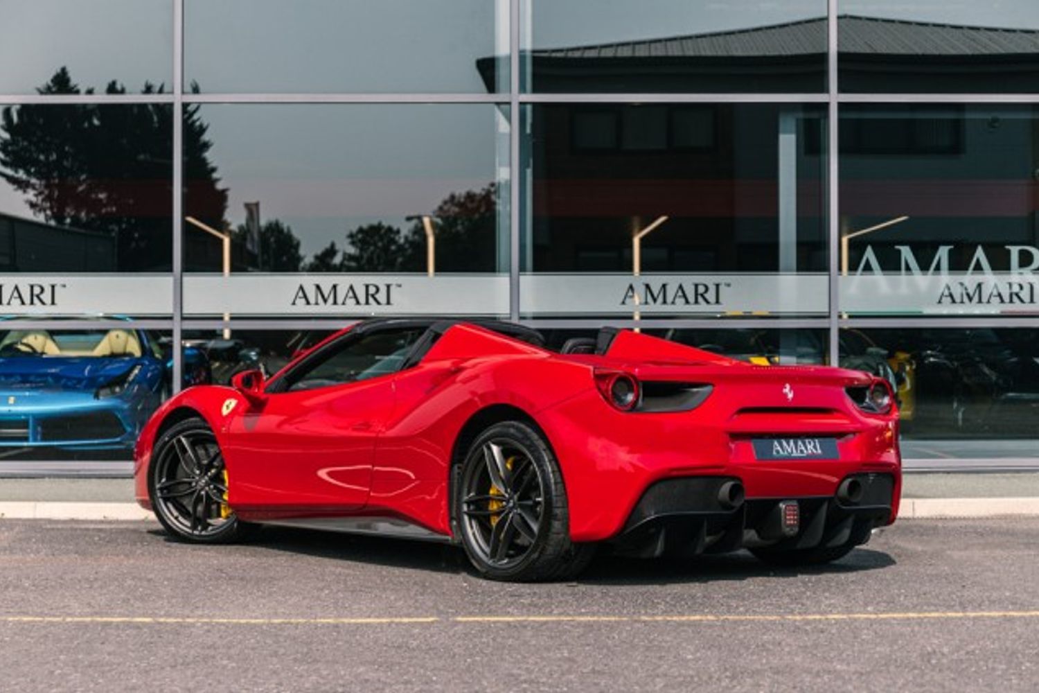 FERRARI 488 CONVERTIBLE 3.9 SPIDER 2DR SEMI AUTOMATIC