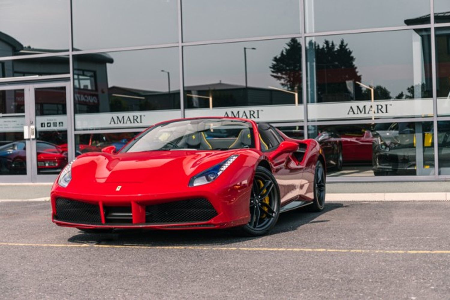 FERRARI 488 CONVERTIBLE 3.9 SPIDER 2DR SEMI AUTOMATIC