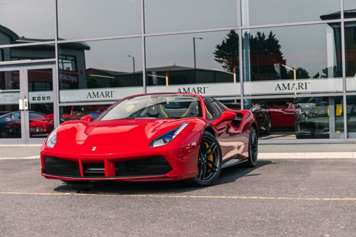 FERRARI 488 CONVERTIBLE 3.9 SPIDER 2DR SEMI AUTOMATIC