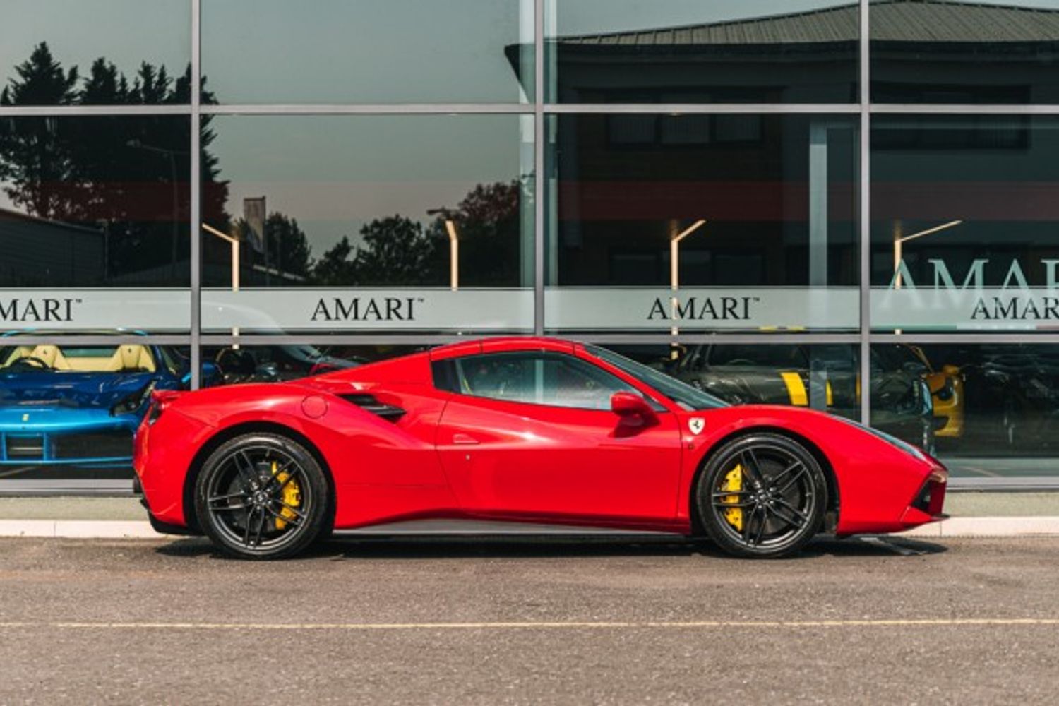FERRARI 488 CONVERTIBLE 3.9 SPIDER 2DR SEMI AUTOMATIC