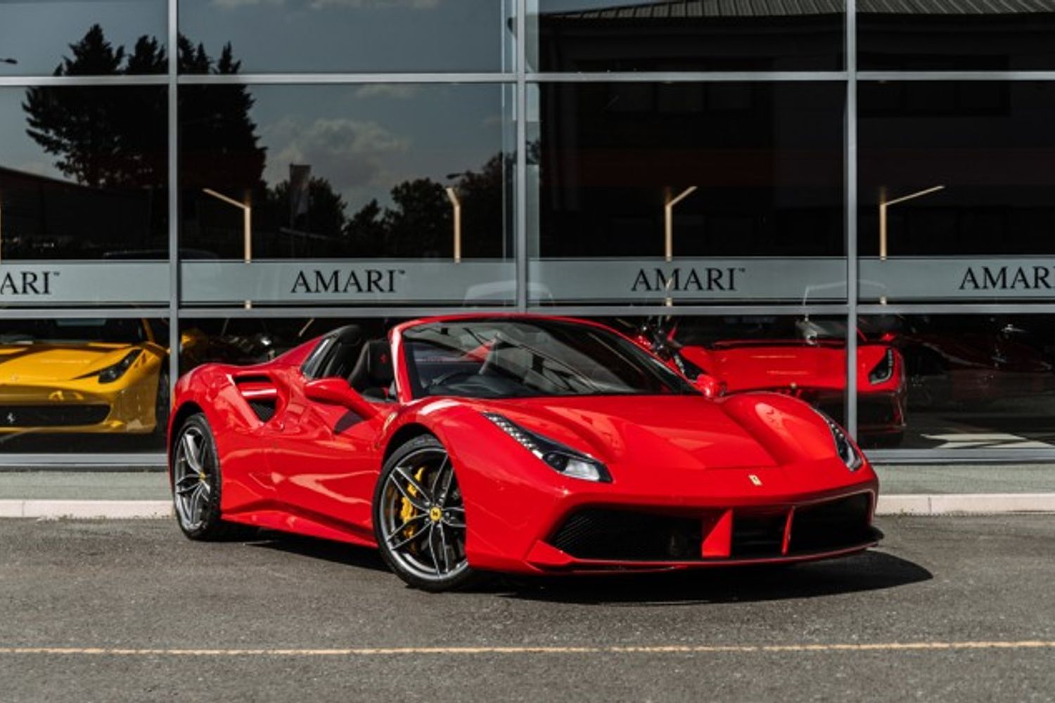 FERRARI 488 CONVERTIBLE 3.9 SPIDER 2DR SEMI AUTOMATIC