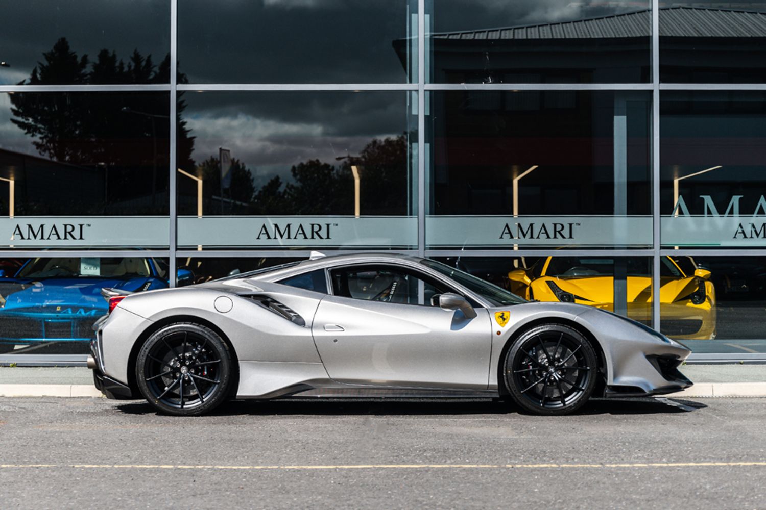 FERRARI 488 PISTA VS COUPE 3.9 VS 2DR SEMI AUTOMATIC