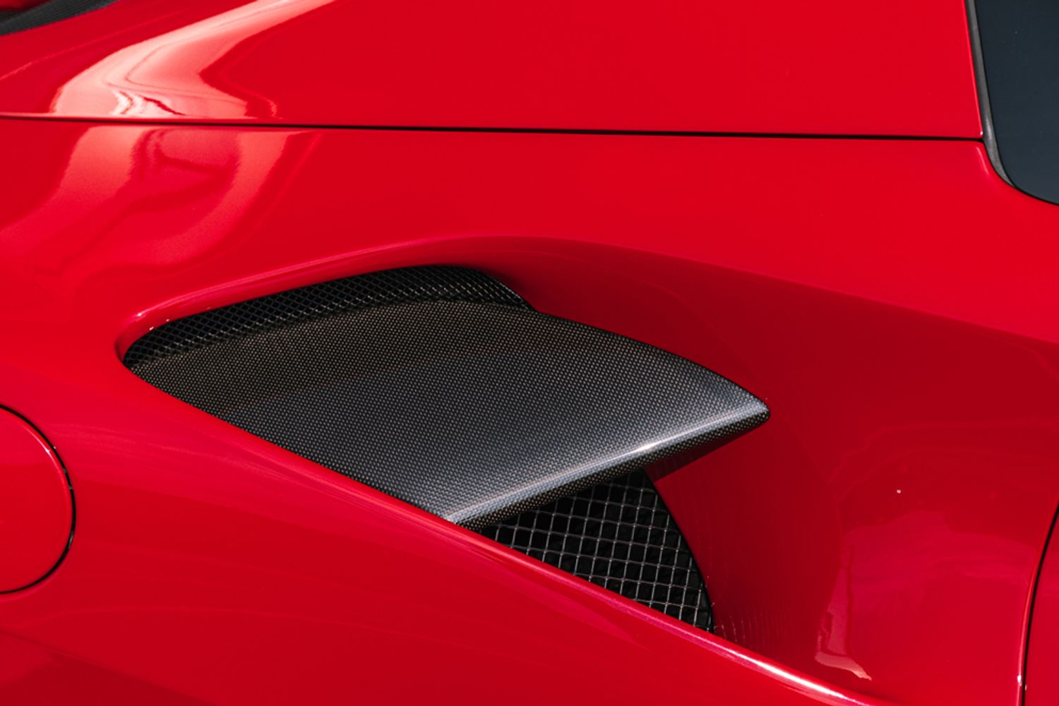 FERRARI 488 CONVERTIBLE 3.9 SPIDER 2DR SEMI AUTOMATIC