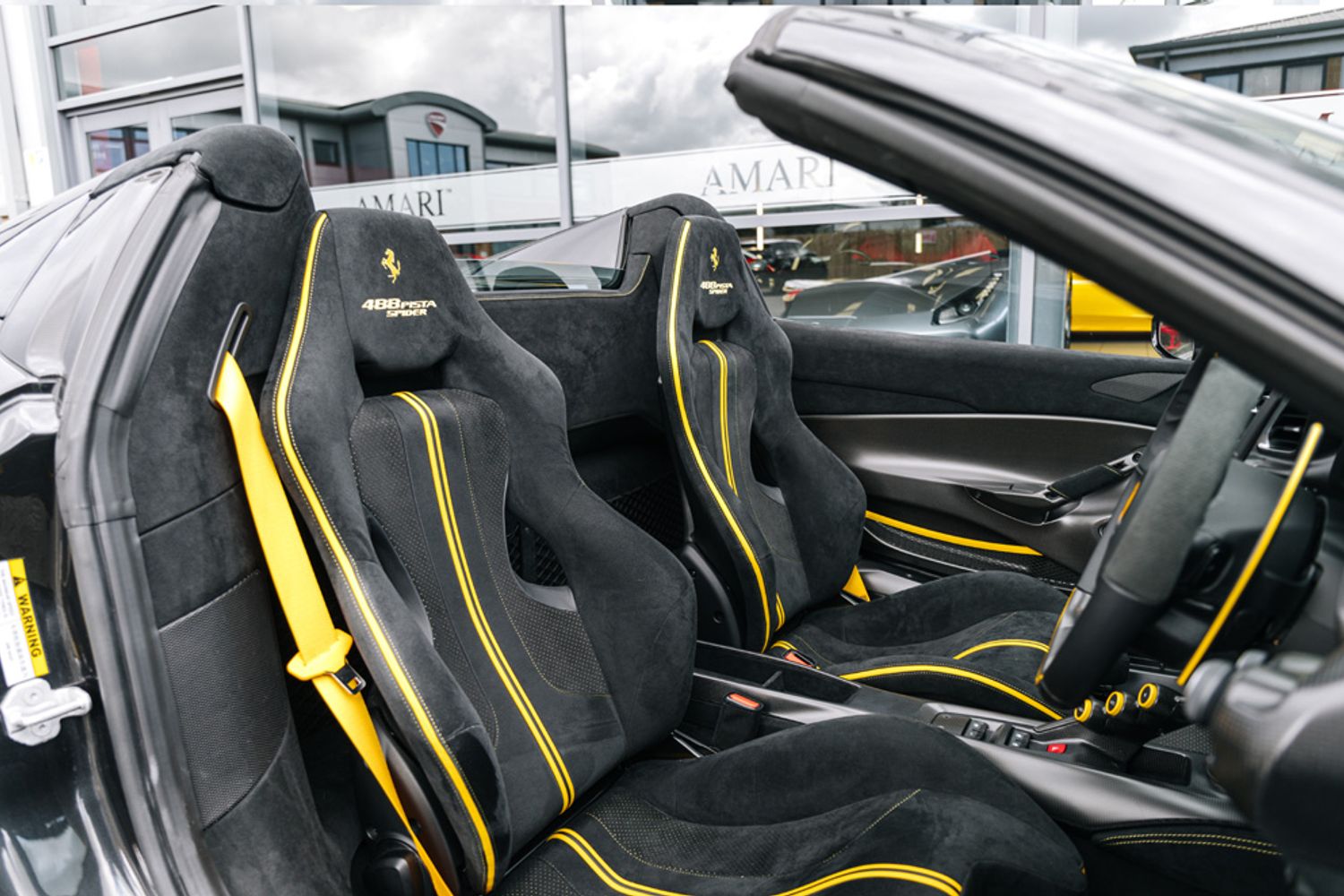 FERRARI 488 PISTA VSS CONVERTIBLE 3.9 VSS 2DR SEMI AUTOMATIC