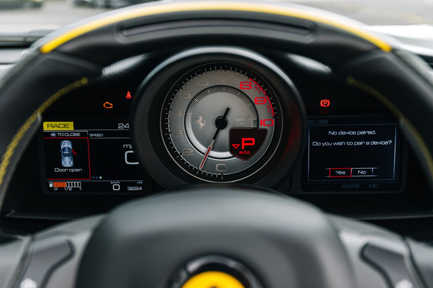 FERRARI 488 PISTA VSS CONVERTIBLE 3.9 VSS 2DR SEMI AUTOMATIC