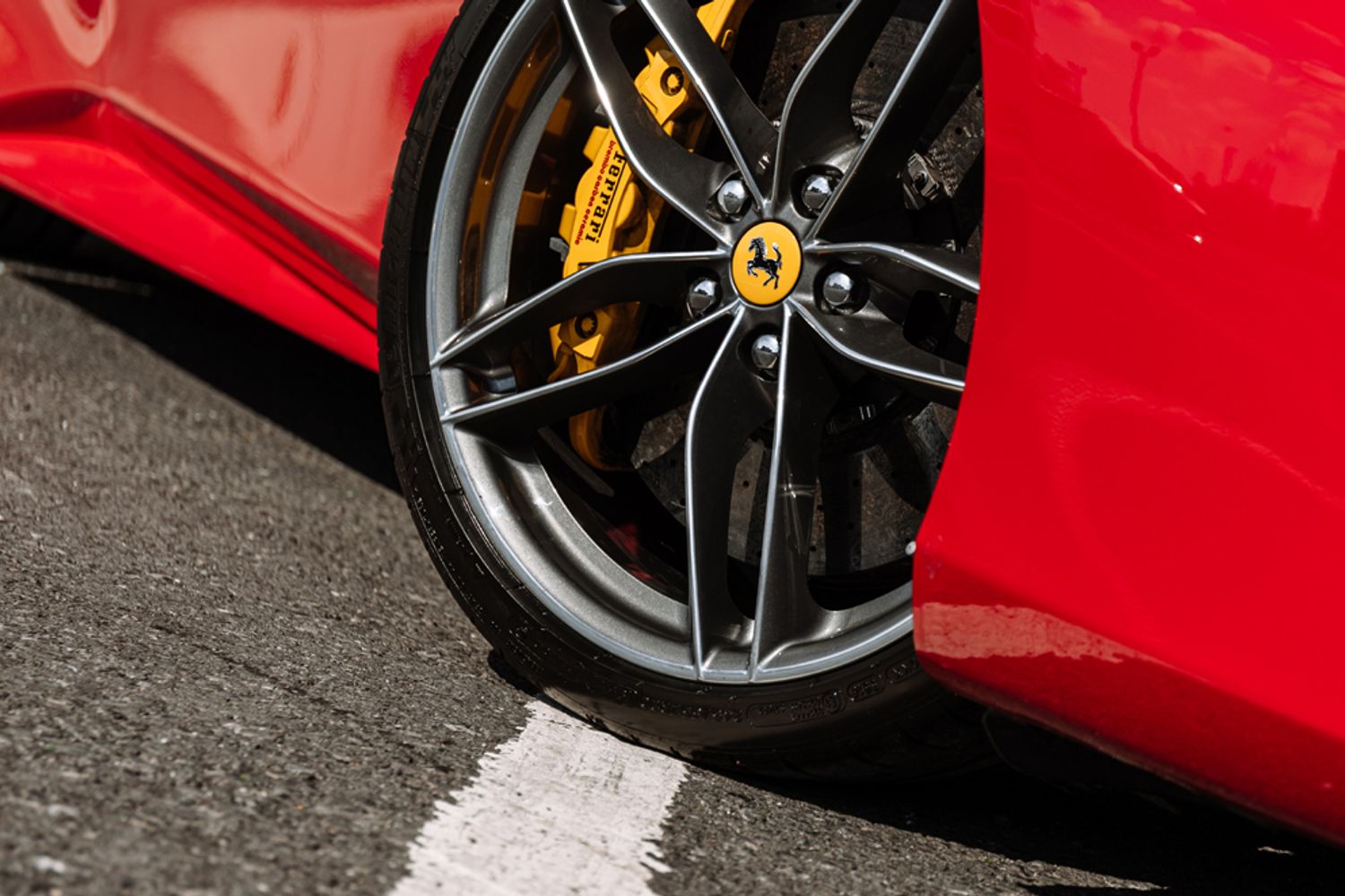 FERRARI 488 CONVERTIBLE 3.9 SPIDER 2DR SEMI AUTOMATIC