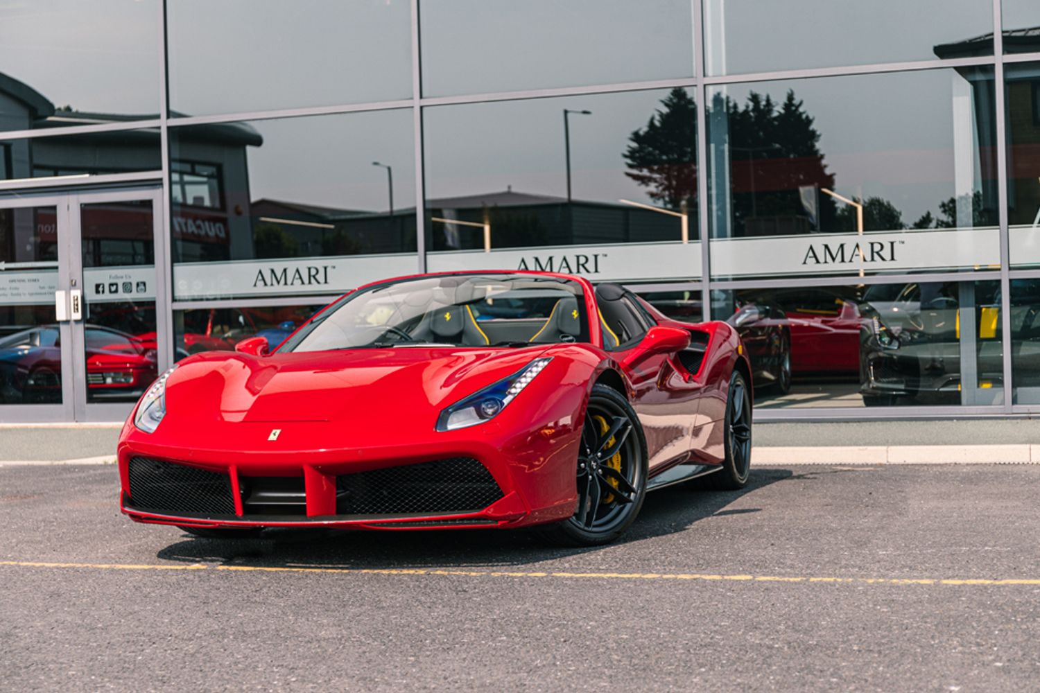 FERRARI 488 CONVERTIBLE 3.9 SPIDER 2DR SEMI AUTOMATIC