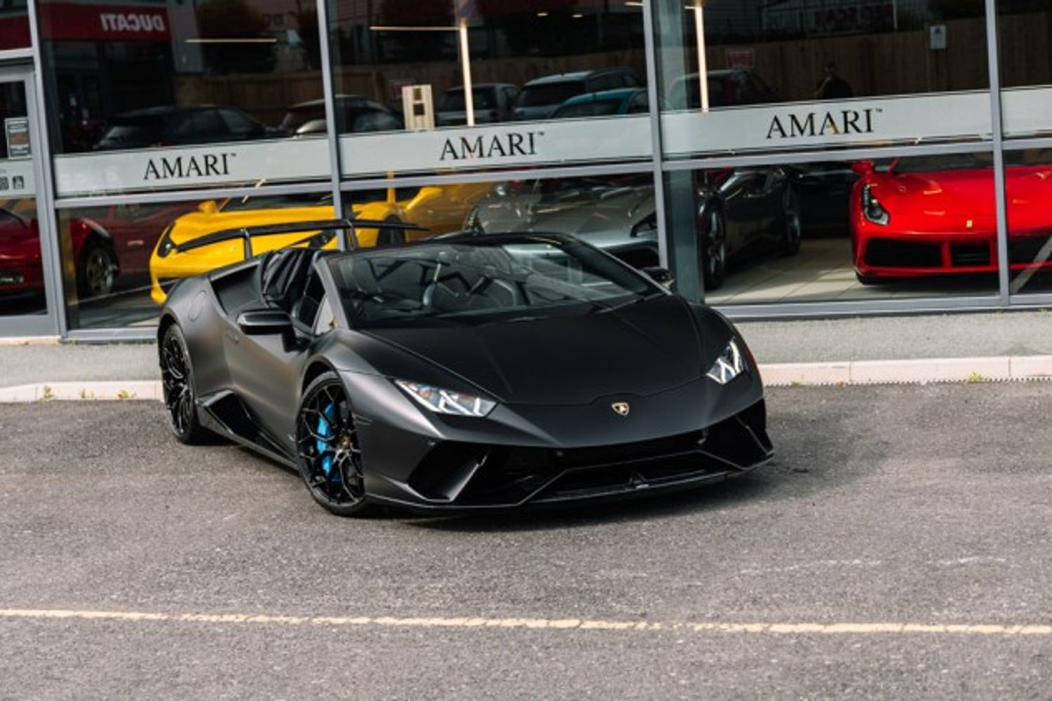 LAMBORGHINI HURACAN LP 640-4 PERFORMANTE COUPE 5.2 LP 640-4 PERFORMANTE 2DR SEMI AUTOMATIC
