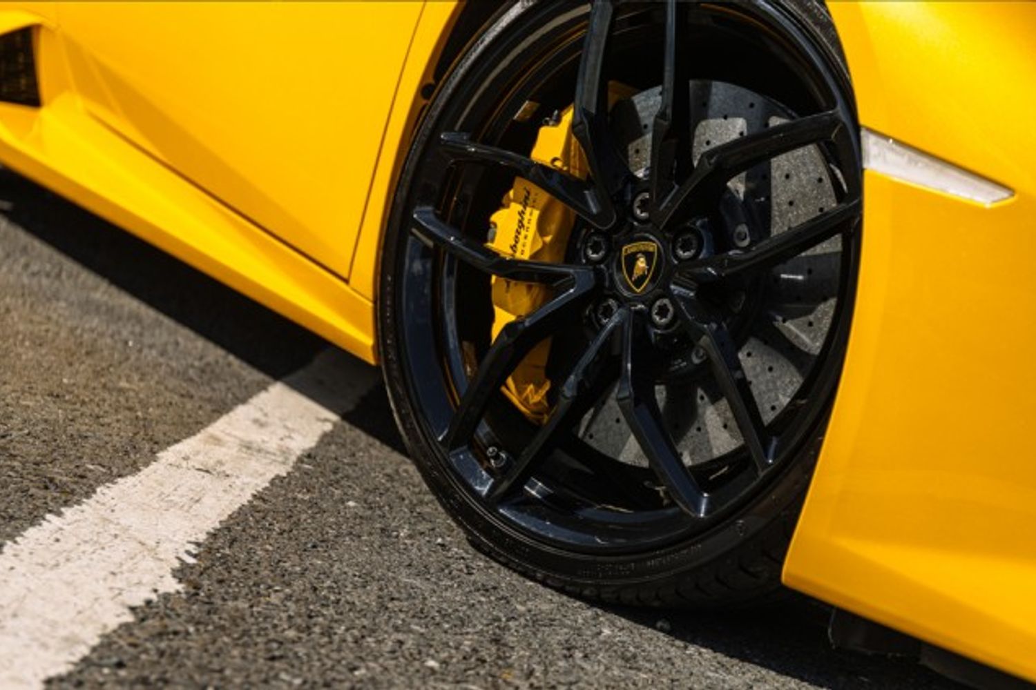 LAMBORGHINI HURACAN COUPE 5.2 LP 610-4 2DR SEMI AUTOMATIC