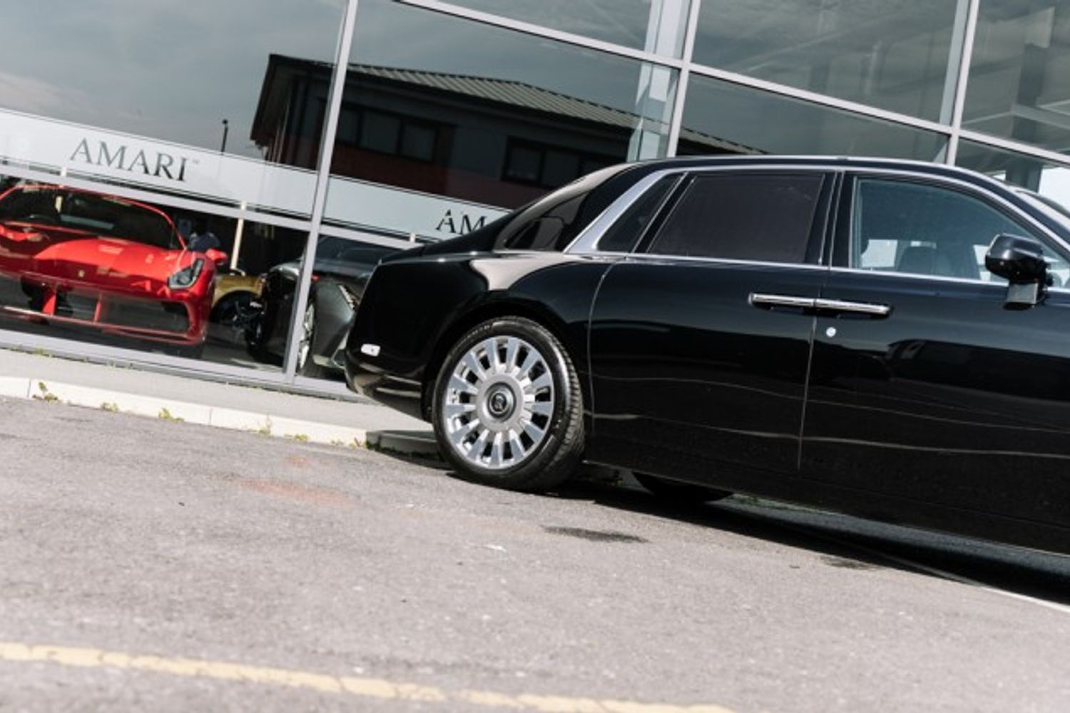 ROLLS-ROYCE PHANTOM COUPE 6.7 V12 SWB 2DR AUTOMATIC