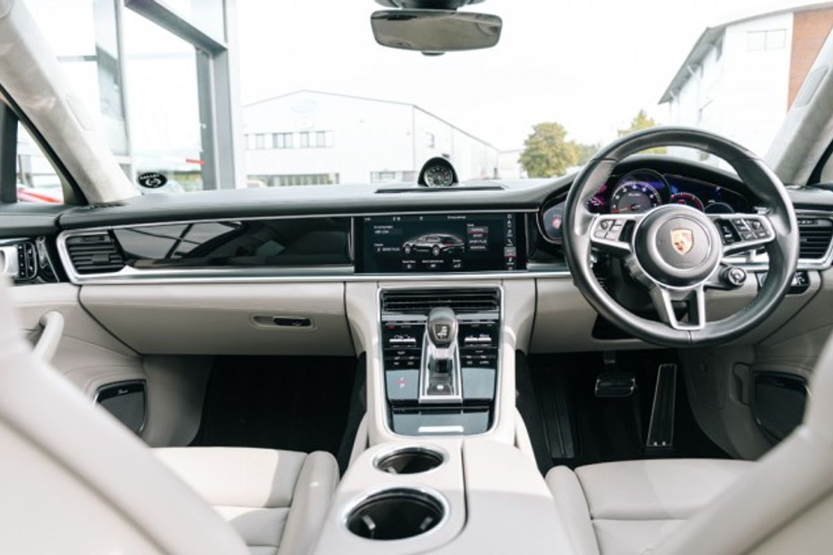 PORSCHE PANAMERA ESTATE 4.0 TURBO SPORT TURISMO PDK 5DR SEMI AUTOMATIC