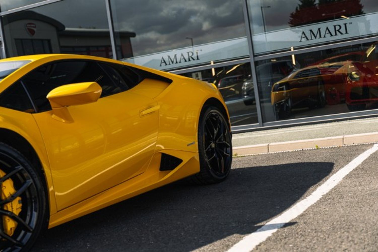 LAMBORGHINI HURACAN COUPE 5.2 LP 610-4 2DR SEMI AUTOMATIC