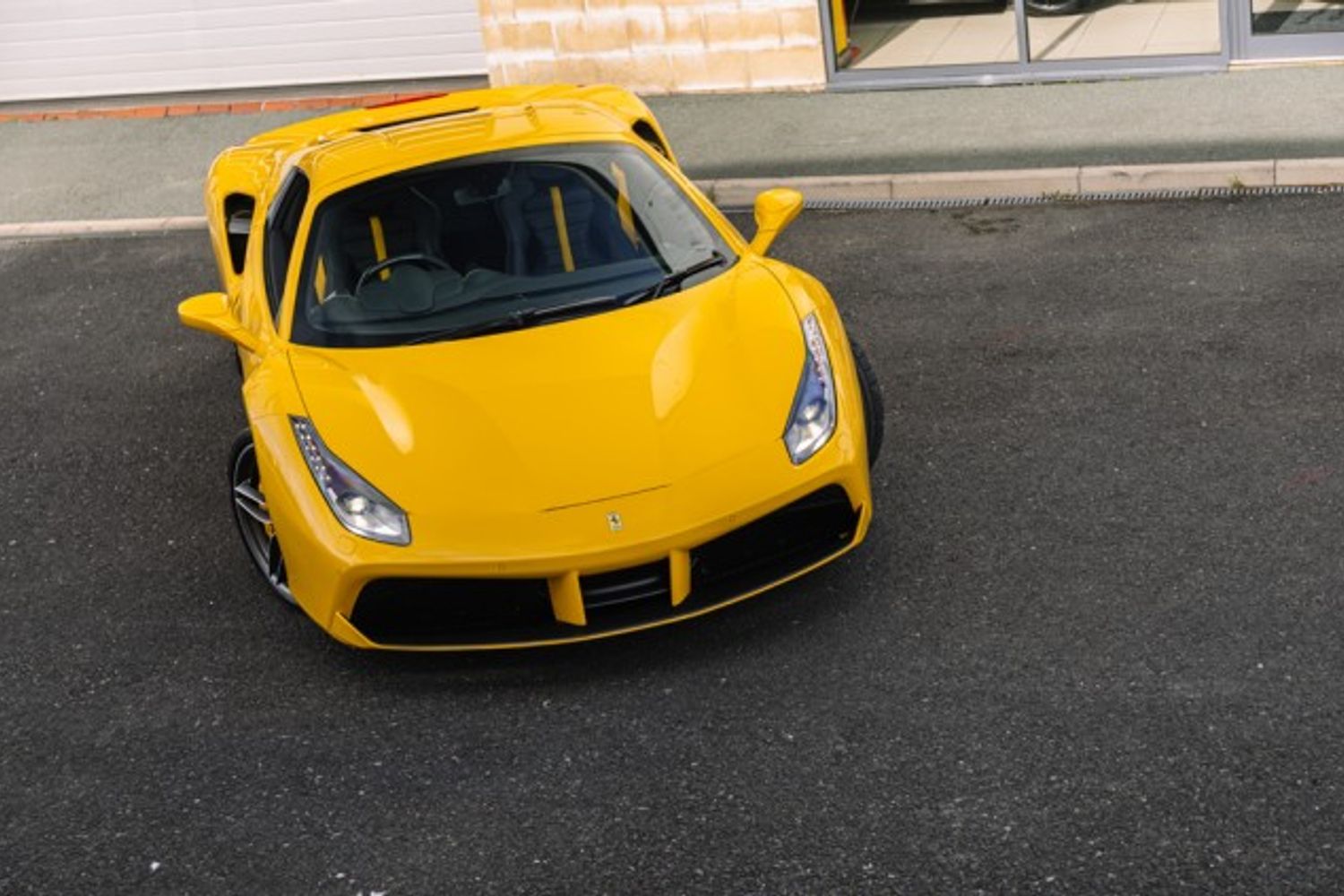 FERRARI 488 CONVERTIBLE 3.9 SPIDER 2DR SEMI AUTOMATIC