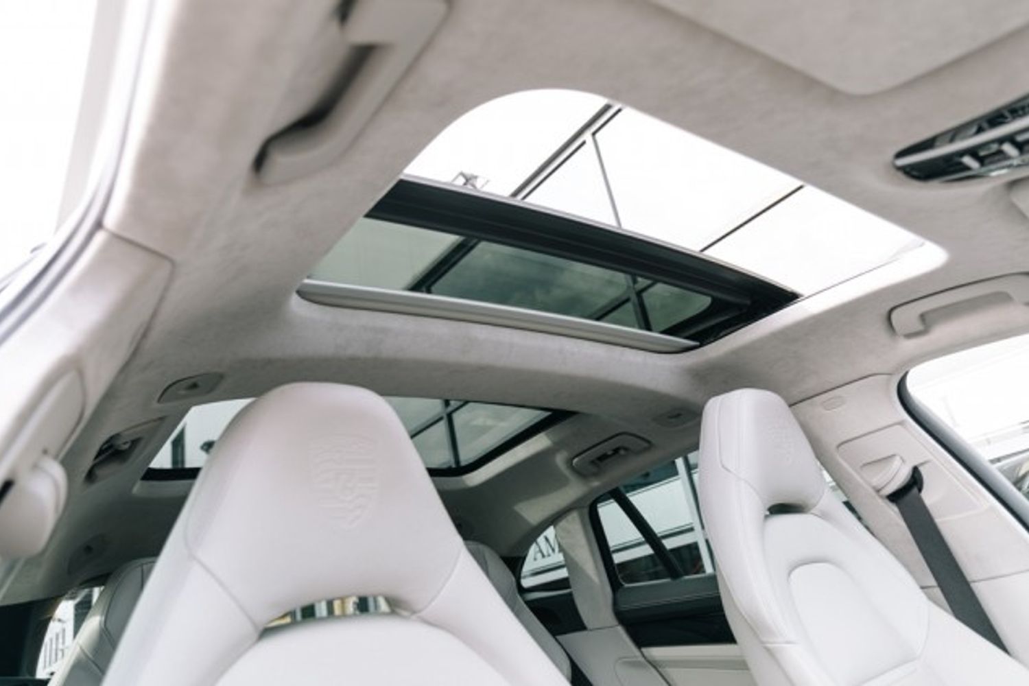 PORSCHE PANAMERA ESTATE 4.0 TURBO SPORT TURISMO PDK 5DR SEMI AUTOMATIC