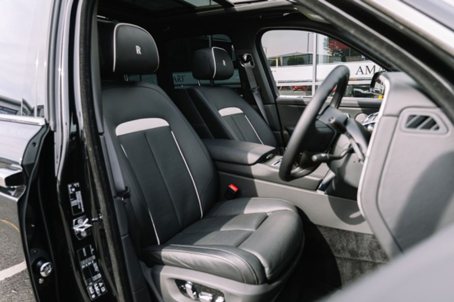 ROLLS-ROYCE CULLINAN ESTATE 6.7 V12 5DR AUTOMATIC