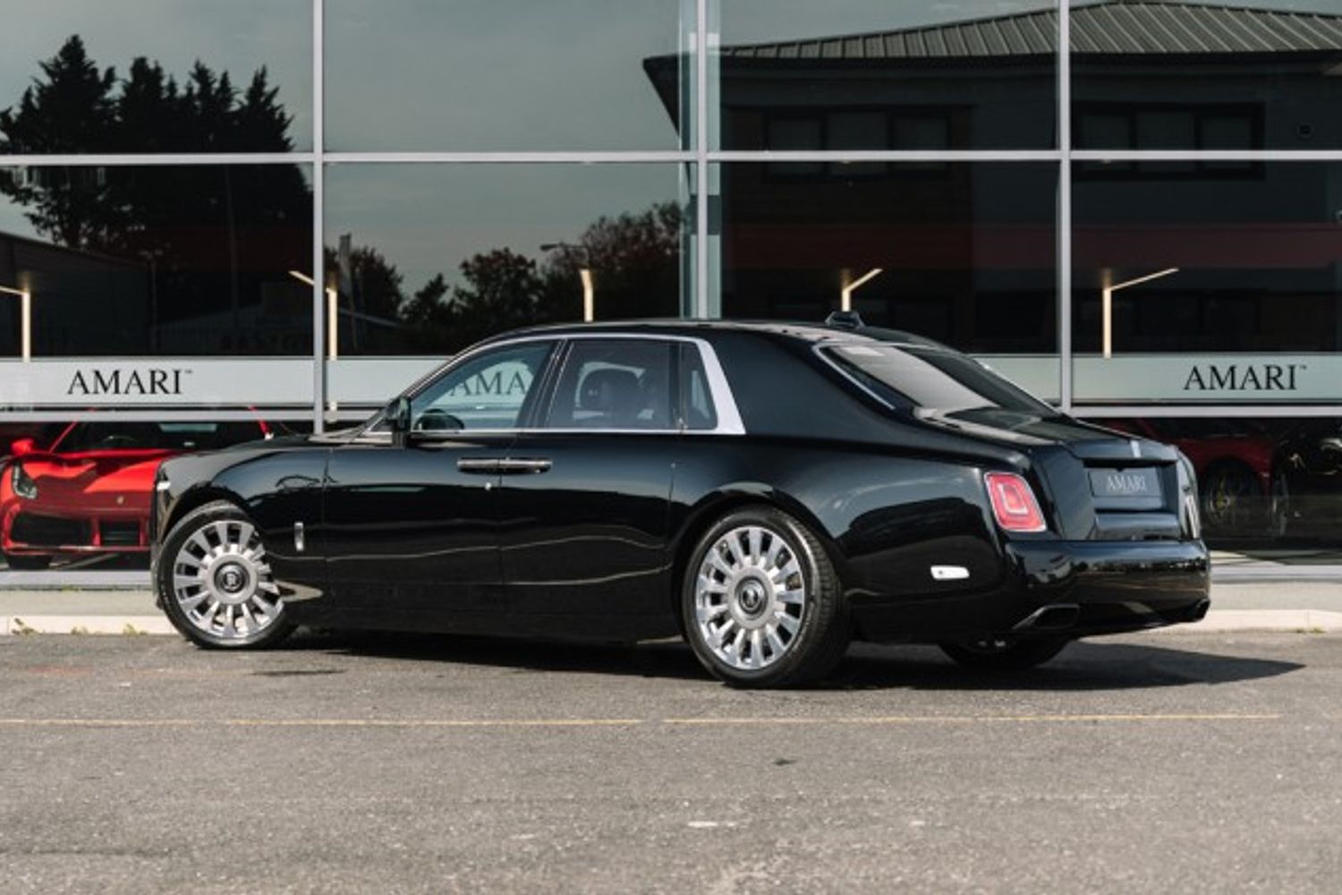 ROLLS-ROYCE PHANTOM COUPE 6.7 V12 SWB 2DR AUTOMATIC