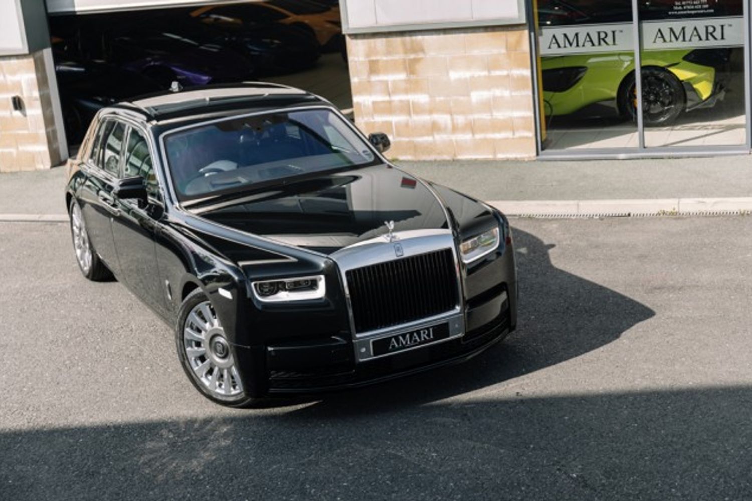 ROLLS-ROYCE PHANTOM COUPE 6.7 V12 SWB 2DR AUTOMATIC