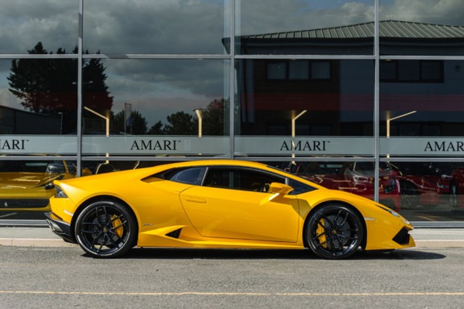 LAMBORGHINI HURACAN COUPE 5.2 LP 610-4 2DR SEMI AUTOMATIC