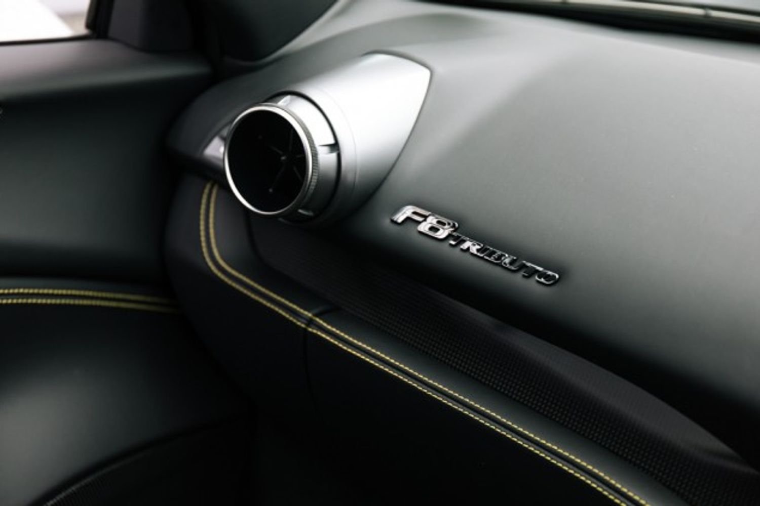 FERRARI F8 TRIBUTO COUPE 3.9 TRIBUTO 2DR SEMI AUTOMATIC