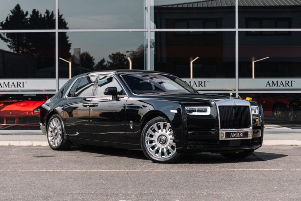 ROLLS-ROYCE PHANTOM COUPE 6.7 V12 SWB 2DR AUTOMATIC