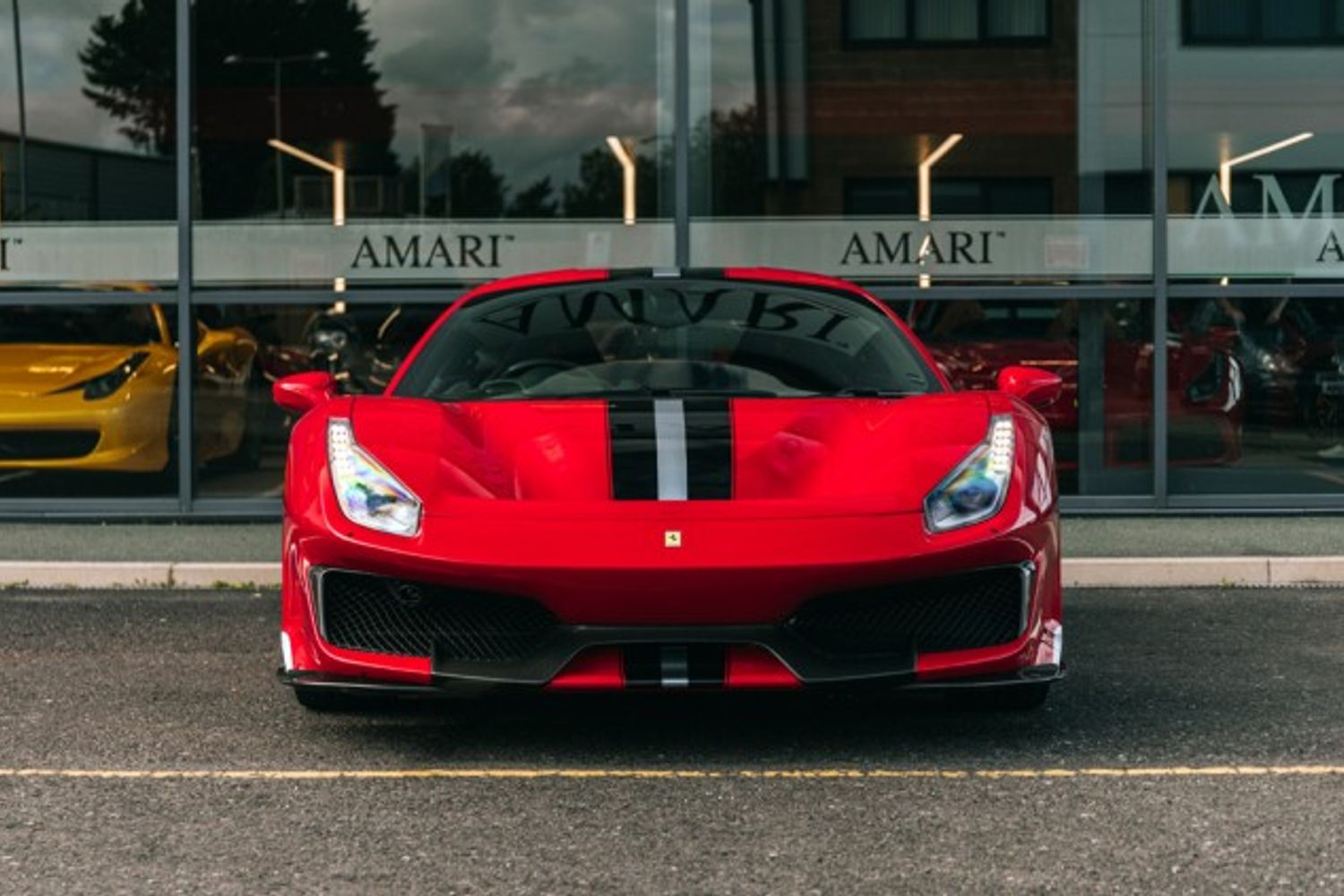 Ferrari 488 Pista Coupe 3.9 VS 2DR SEMI AUTOMATIC