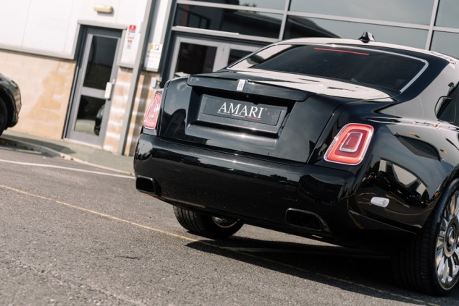 ROLLS-ROYCE PHANTOM COUPE 6.7 V12 SWB 2DR AUTOMATIC