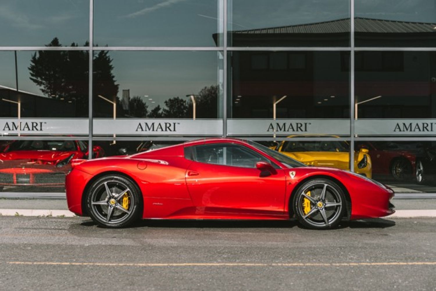 FERRARI 458 CONVERTIBLE 4.5 SPIDER DCT 2DR SEMI AUTOMATIC