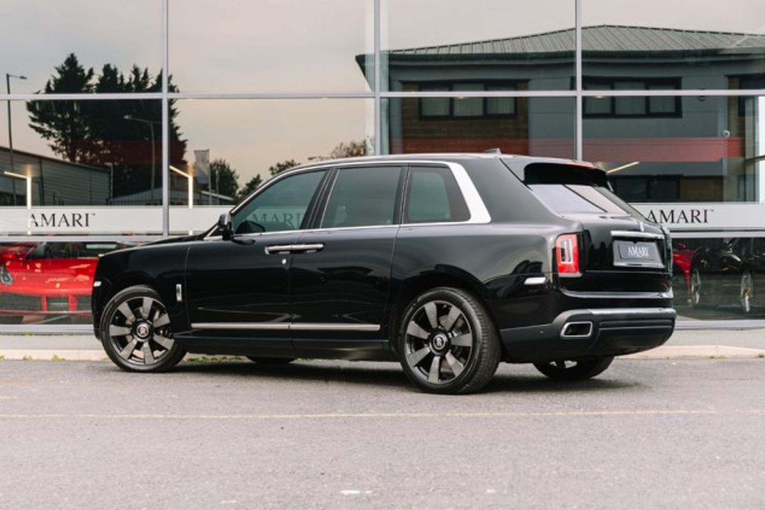 ROLLS-ROYCE CULLINAN ESTATE 6.7 V12 5DR AUTOMATIC