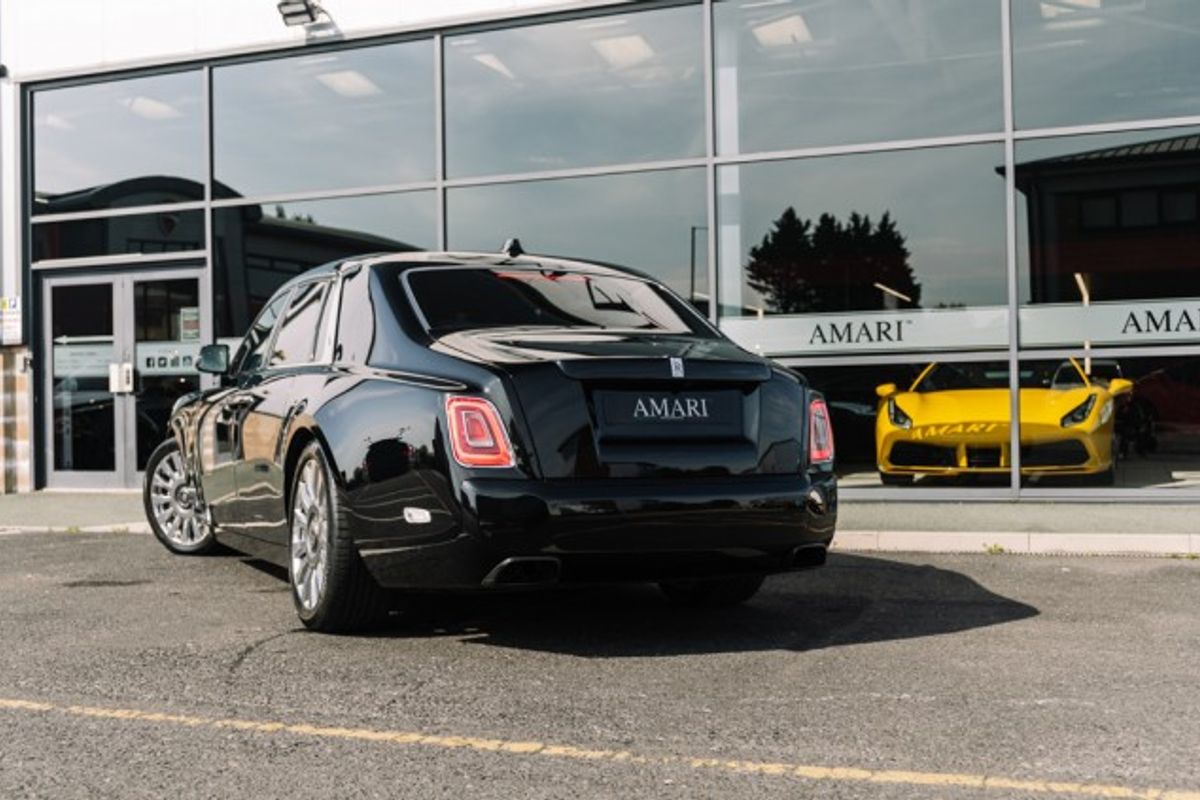 ROLLS-ROYCE PHANTOM COUPE 6.7 V12 SWB 2DR AUTOMATIC