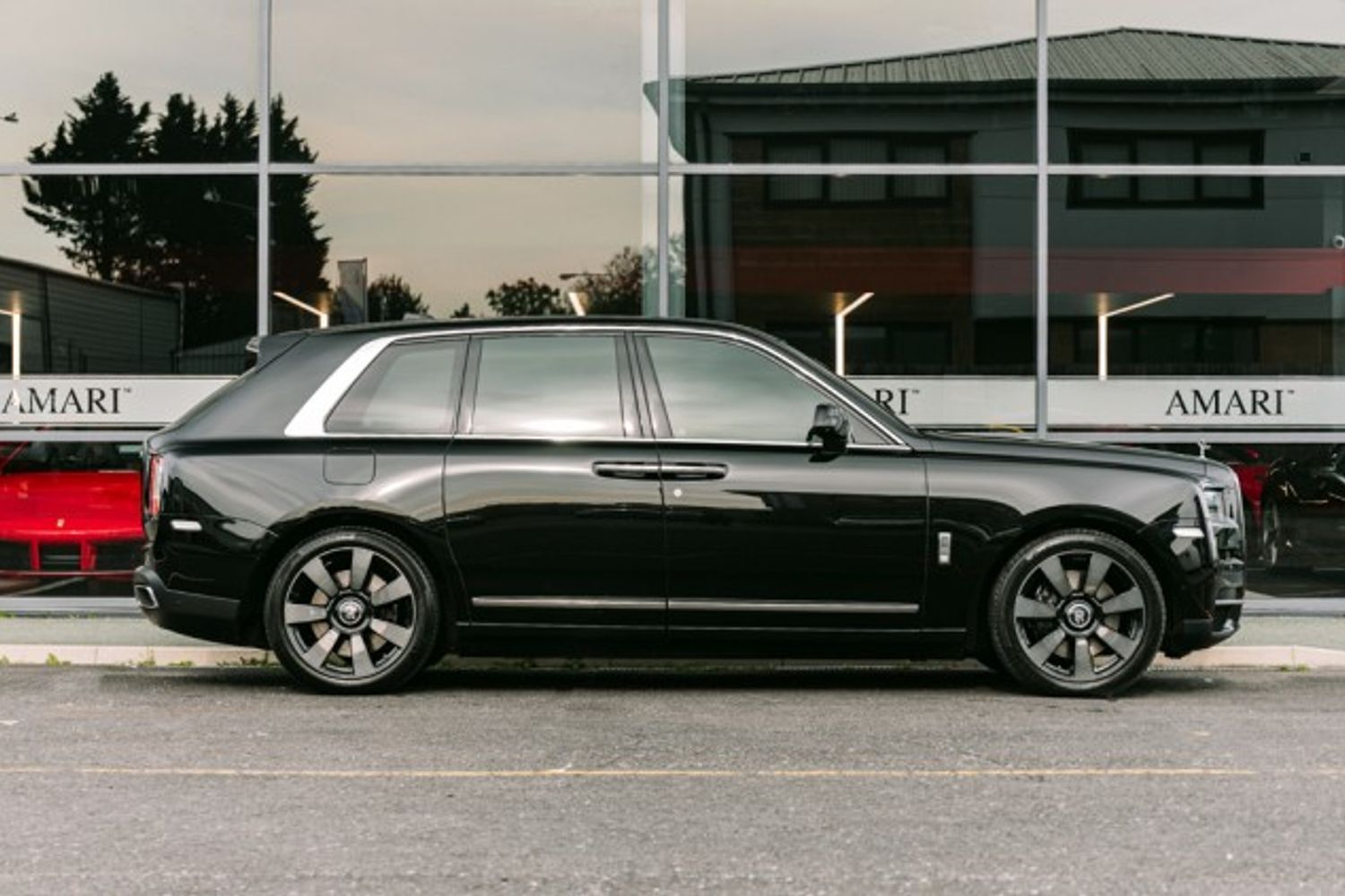 ROLLS-ROYCE CULLINAN ESTATE 6.7 V12 5DR AUTOMATIC