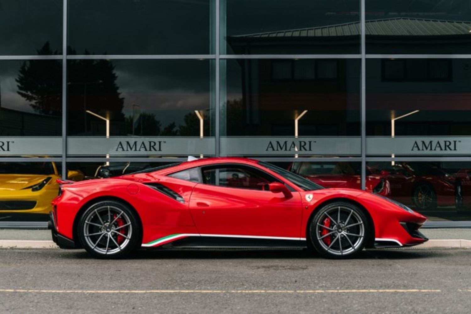 Ferrari 488 Pista Coupe 3.9 VS 2DR SEMI AUTOMATIC