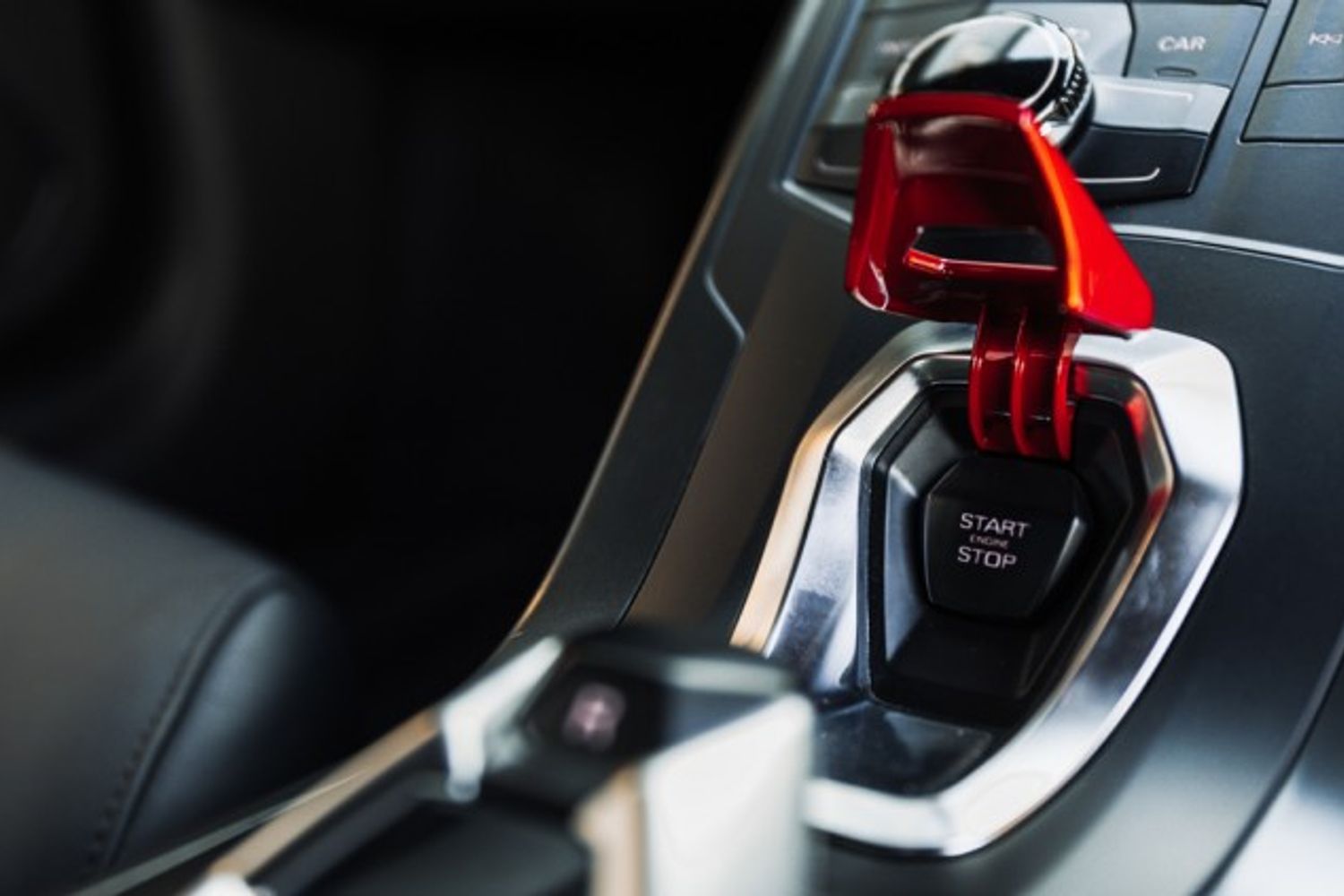 LAMBORGHINI HURACAN COUPE 5.2 LP 610-4 2DR SEMI AUTOMATIC