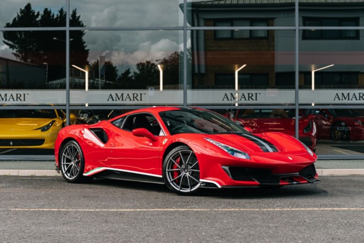 Ferrari 488 Pista Coupe 3.9 VS 2DR SEMI AUTOMATIC