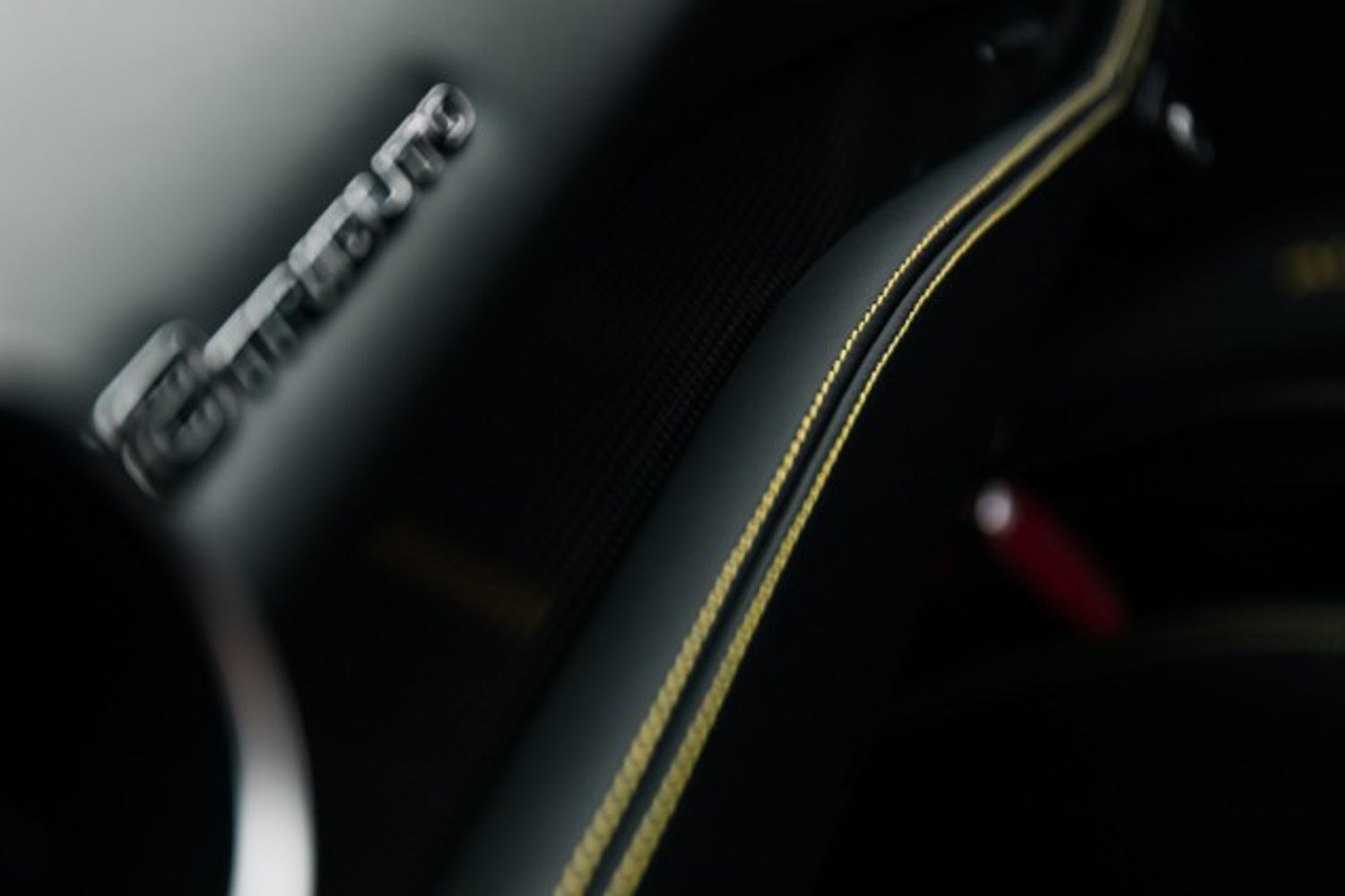 FERRARI F8 TRIBUTO COUPE 3.9 TRIBUTO 2DR SEMI AUTOMATIC