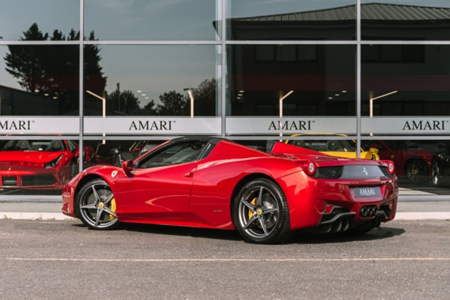 FERRARI 458 CONVERTIBLE 4.5 SPIDER DCT 2DR SEMI AUTOMATIC