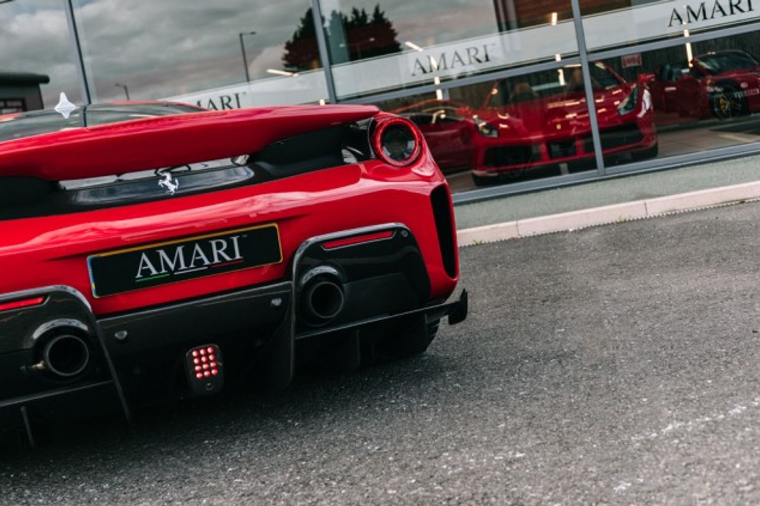Ferrari 488 Pista Coupe 3.9 VS 2DR SEMI AUTOMATIC