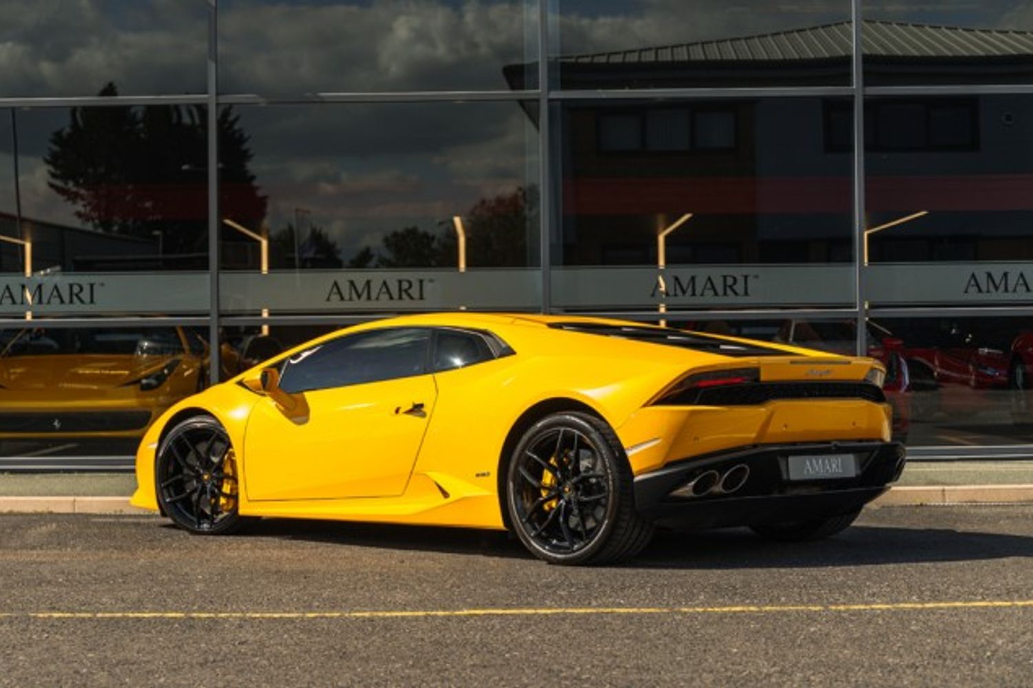 LAMBORGHINI HURACAN COUPE 5.2 LP 610-4 2DR SEMI AUTOMATIC