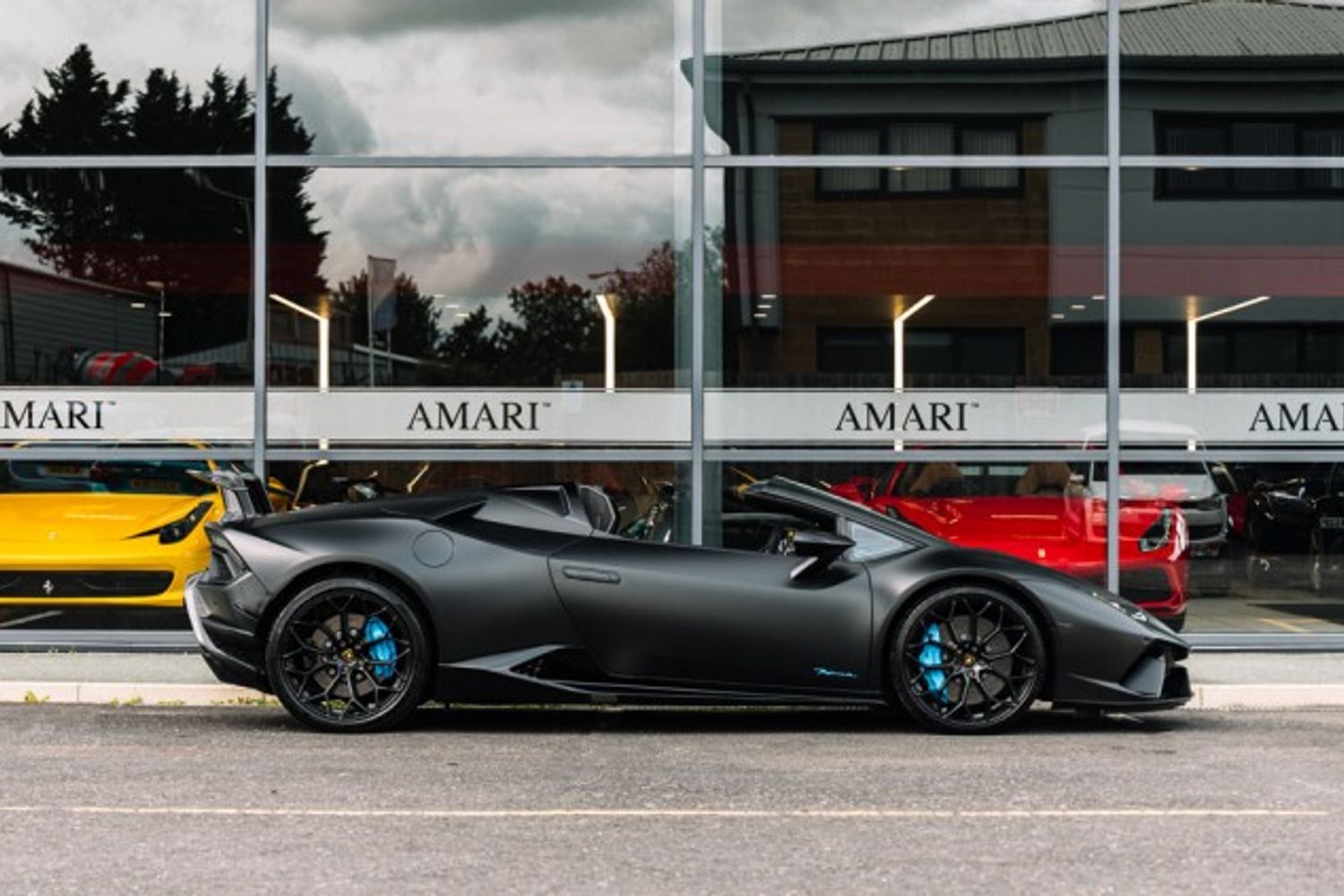 LAMBORGHINI HURACAN LP 640-4 PERFORMANTE COUPE 5.2 LP 640-4 PERFORMANTE 2DR SEMI AUTOMATIC