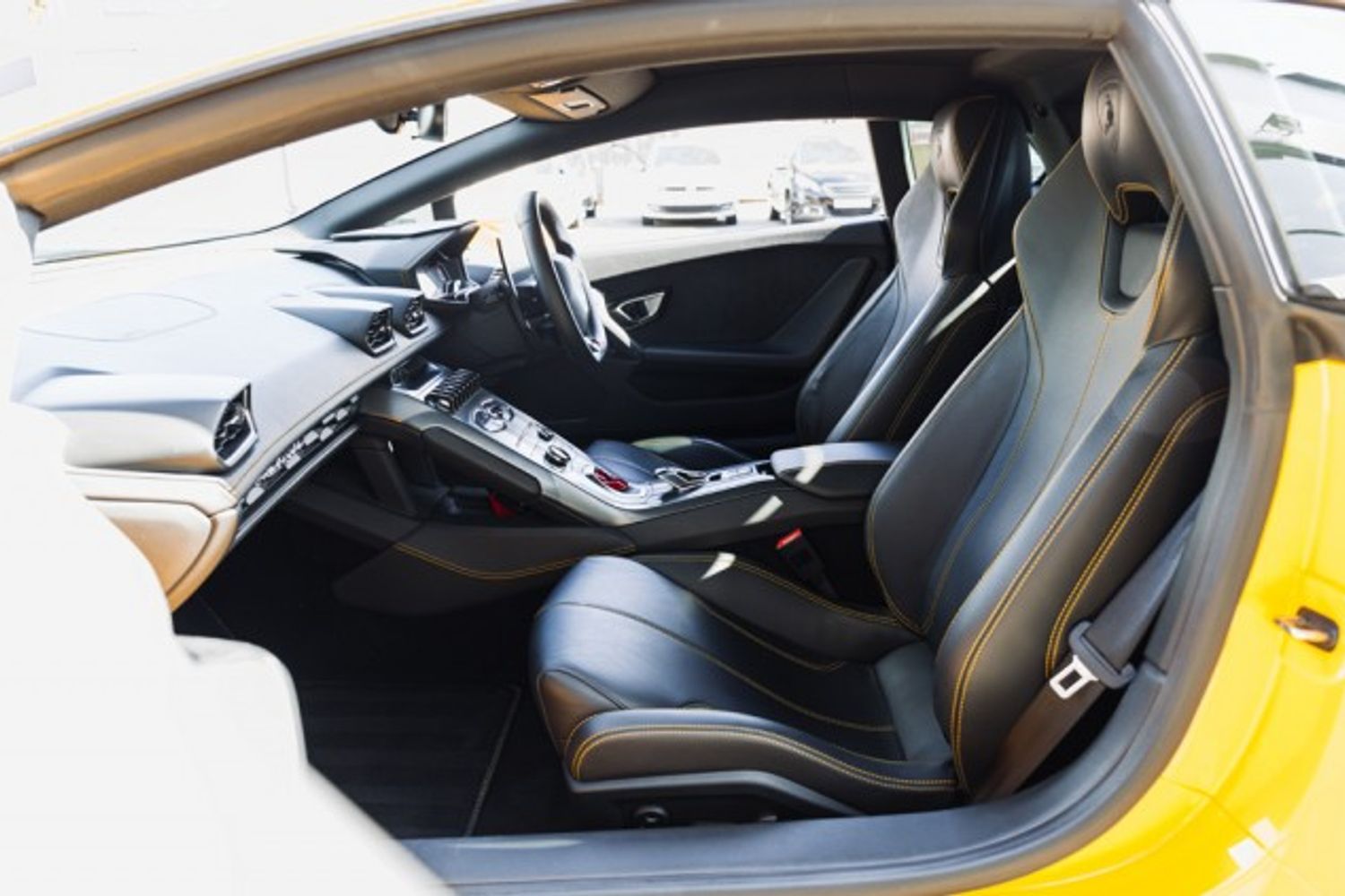 LAMBORGHINI HURACAN COUPE 5.2 LP 610-4 2DR SEMI AUTOMATIC