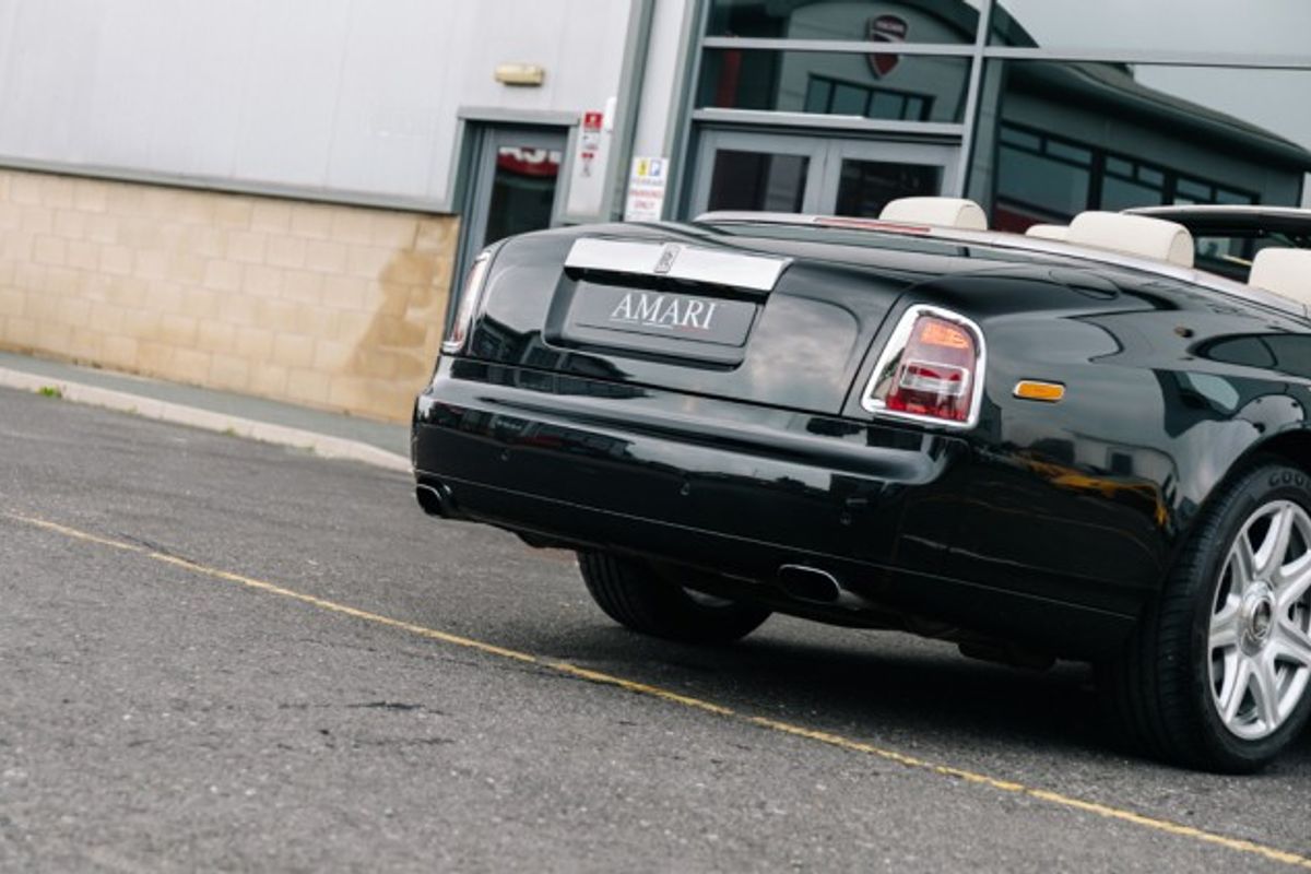 ROLLS-ROYCE PHANTOM CONVERTIBLE 6.7 PHANTOM DROPHEAD COUPE 2DR AUTOMATIC
